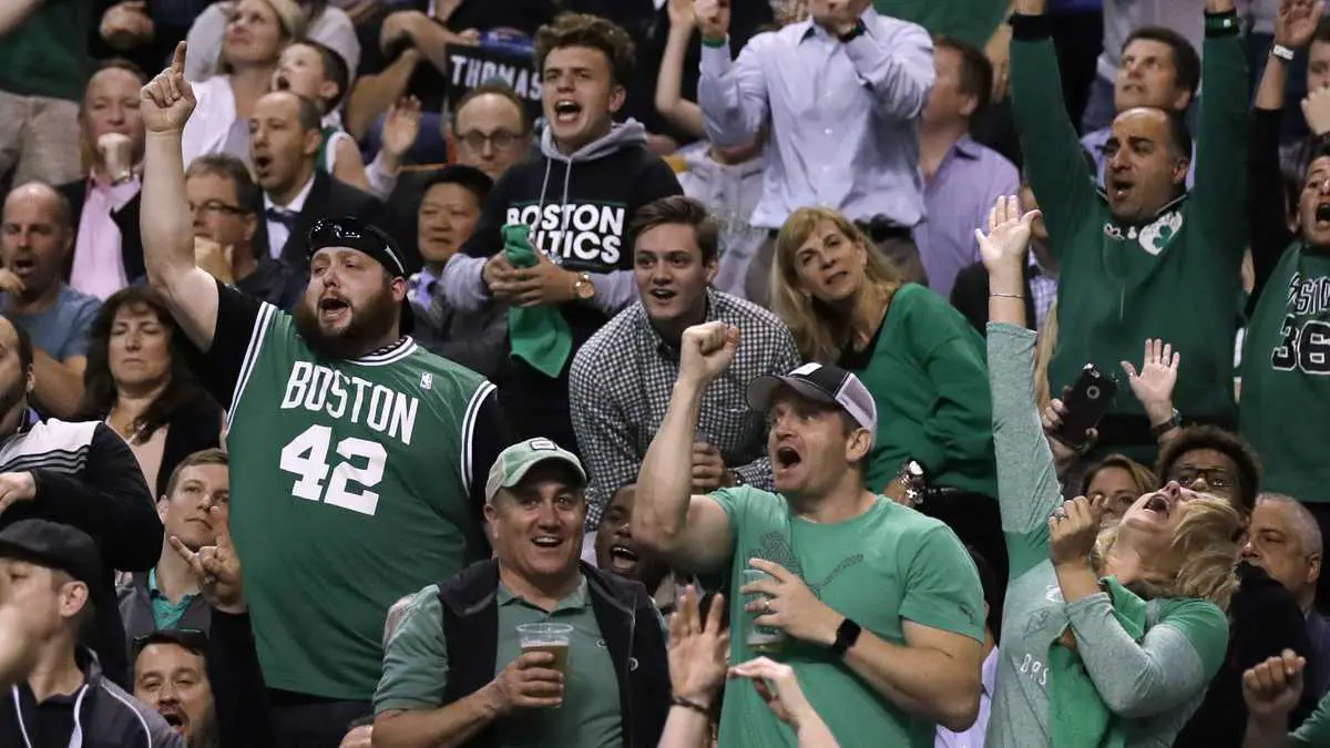 boston-celtics-fans